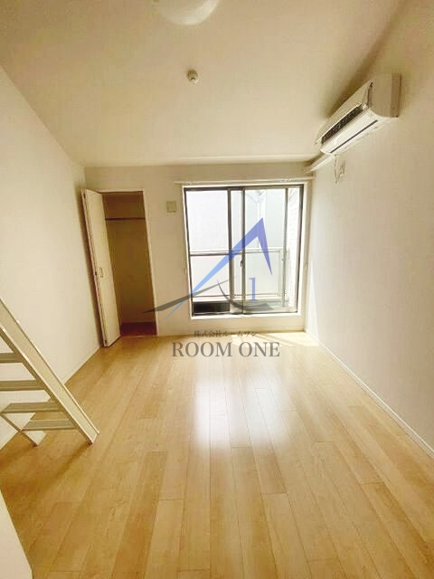 居室・リビング　洋室のお部屋です。