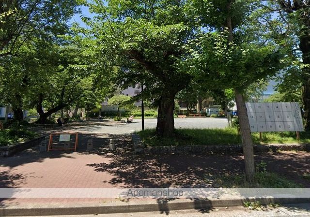 公園　本町公園（公園）まで230m