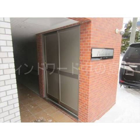 エントランス　詳細は、ウィンドワード中の島店までご相談下さい。