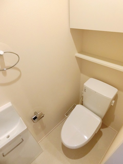 トイレ　★温水洗浄便座★