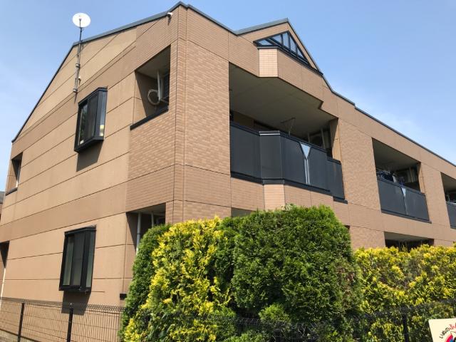 バルコニー　外観写真（昼）