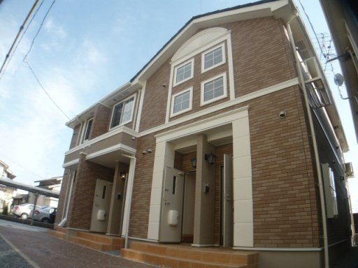 建物外観　落ち着いた雰囲気の外観です