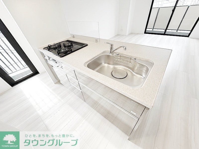 キッチン　お部屋探しは株式会社　タウンハウジング　までお気軽にお問合…