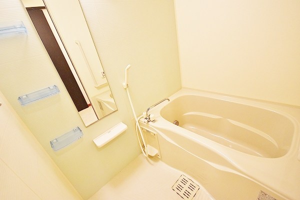 バス・シャワールーム　★浴室★