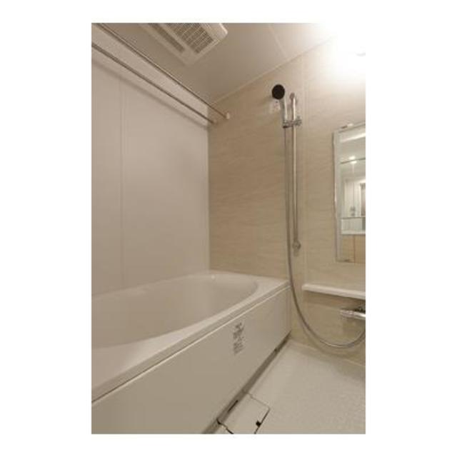 バス・シャワールーム　※写真は同タイプ住戸です。