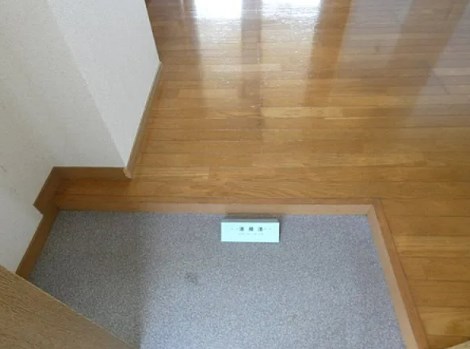 玄関　※他部屋参照