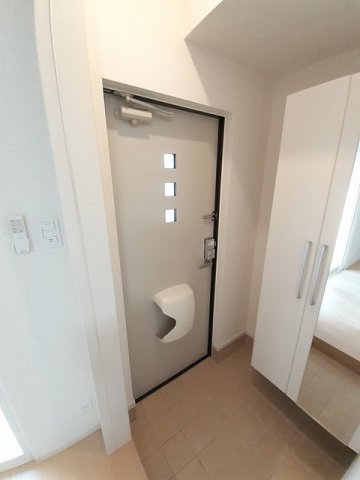 玄関　シンプルで使いやすい玄関です