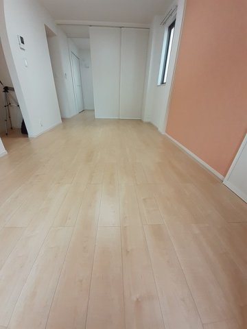 居室・リビング　使いやすい居間です