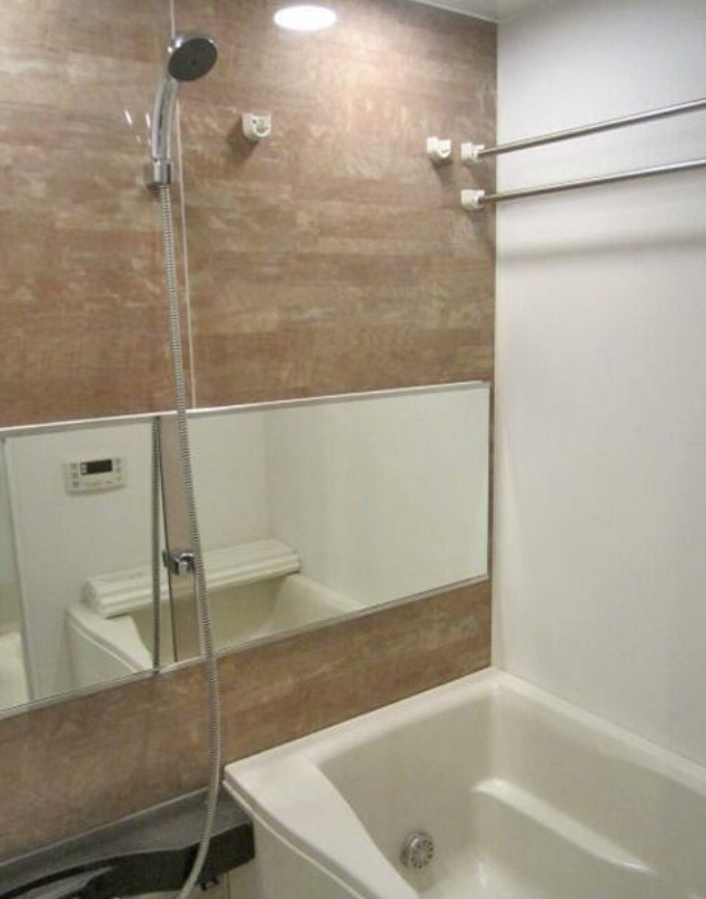 バス・シャワールーム　※別部屋参考写真