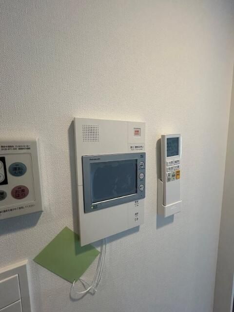 セキュリティ　訪問者が一目で分かるＴＶモニタ付インターホンです！