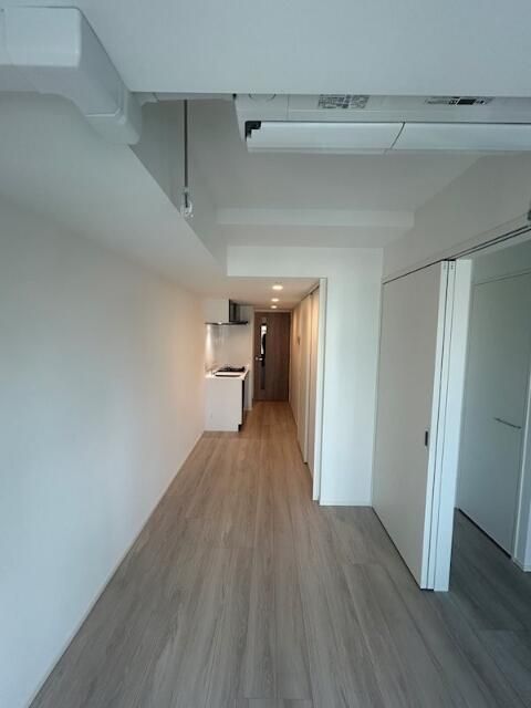 居室・リビング　広いリビングでゆったりくつろげる憩いの空間♪