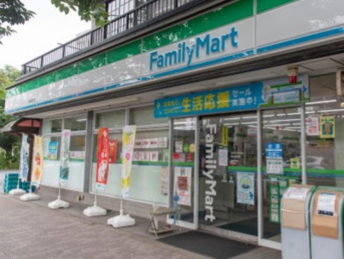 コンビニ　ファミリーマート 保谷柳沢店（コンビニ）まで600m
