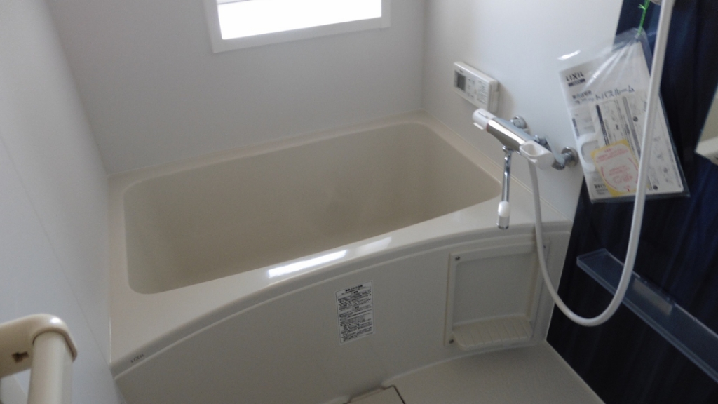 バス・シャワールーム　浴室