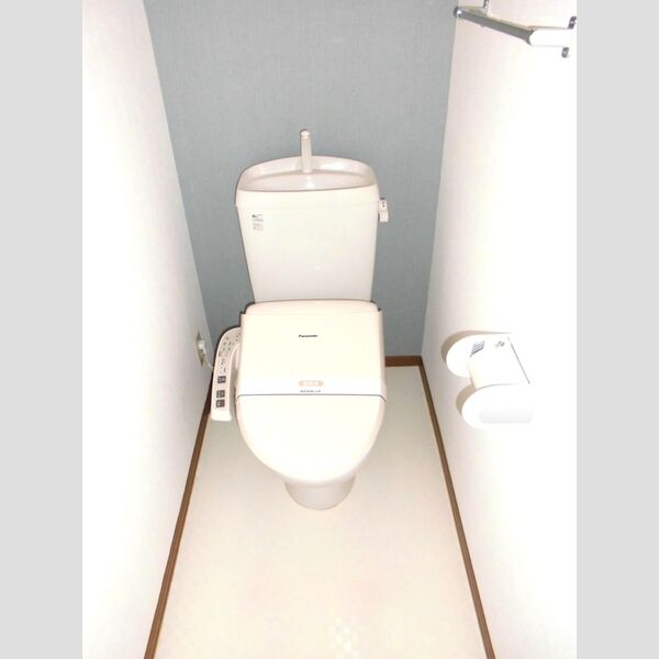 トイレ　温水浄水便座