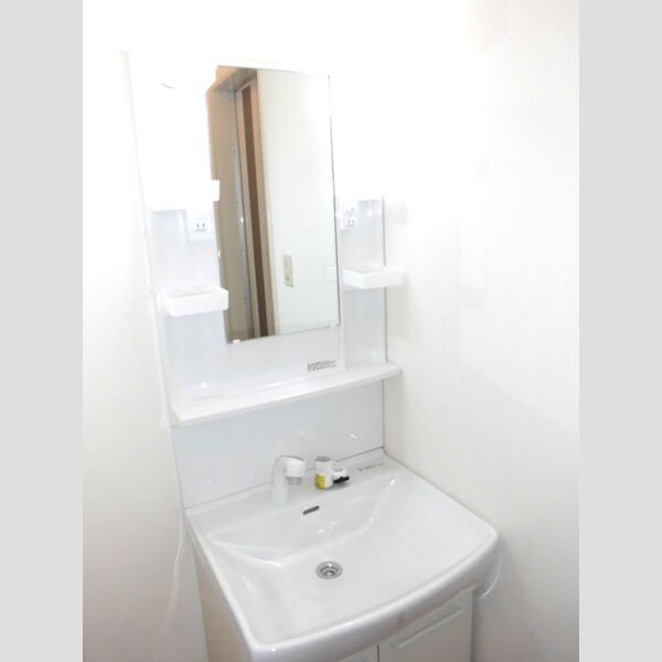 洗面設備　洗髪洗面化粧台