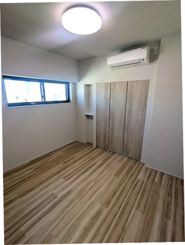 その他設備　6帖洋室、エアコン・照明・クローゼット付き