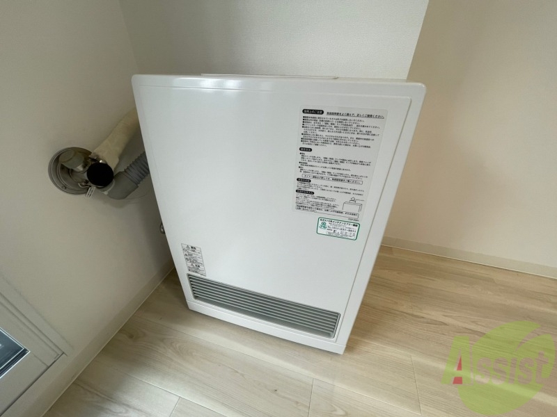 その他設備　都市ガスの暖房ですので冬場の光熱費も安心ですね！