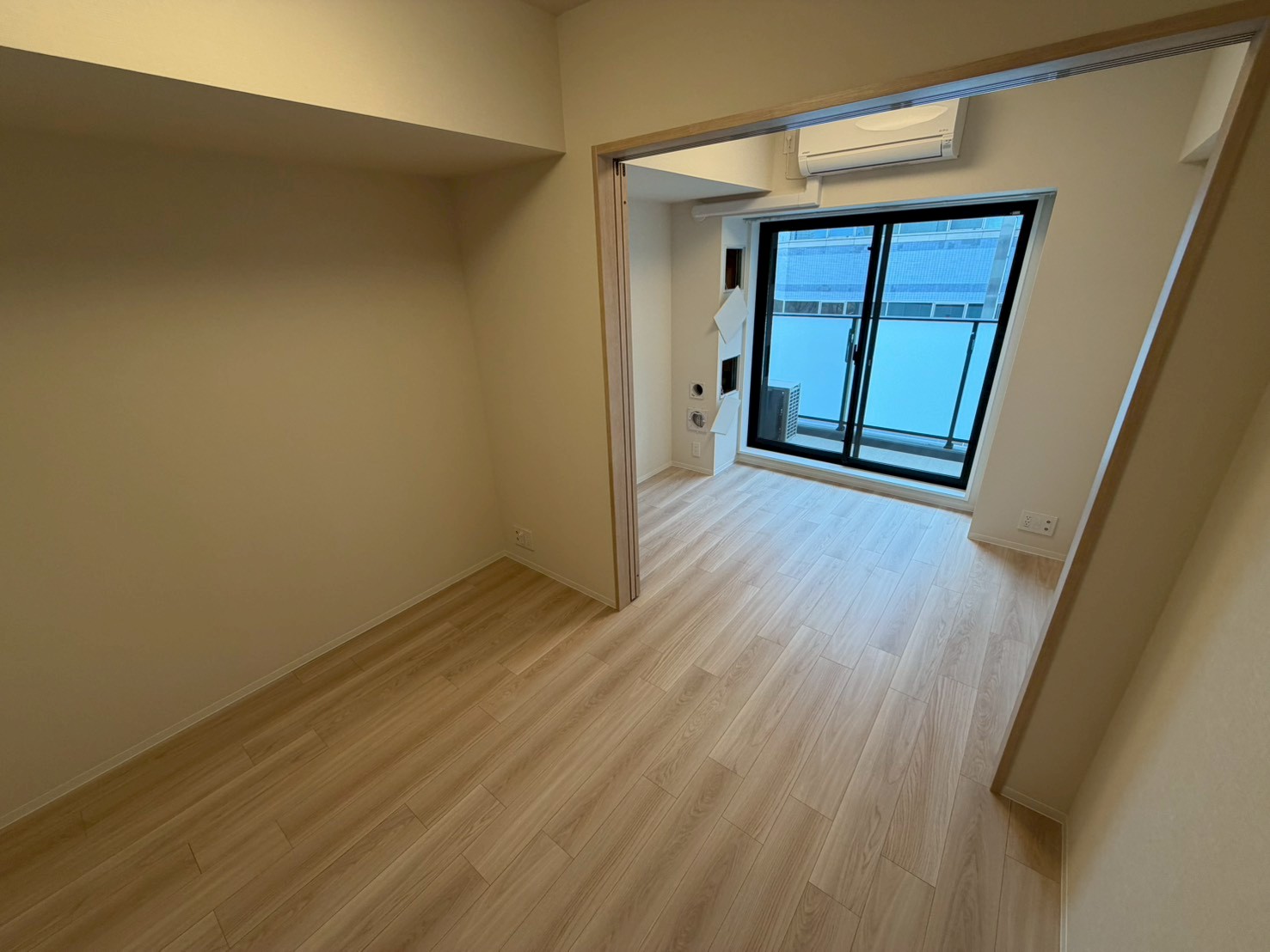 居室・リビング　洋室