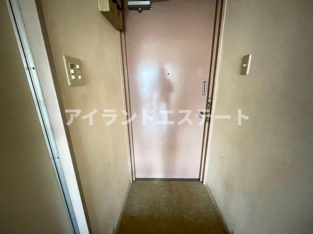 玄関　※別号室参考写真