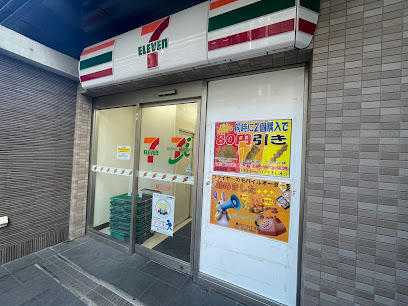 コンビニ　セブンイレブン 墨田立川3丁目店（コンビニ）まで605m