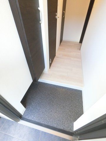 玄関　※同タイプ・同施工会社写真