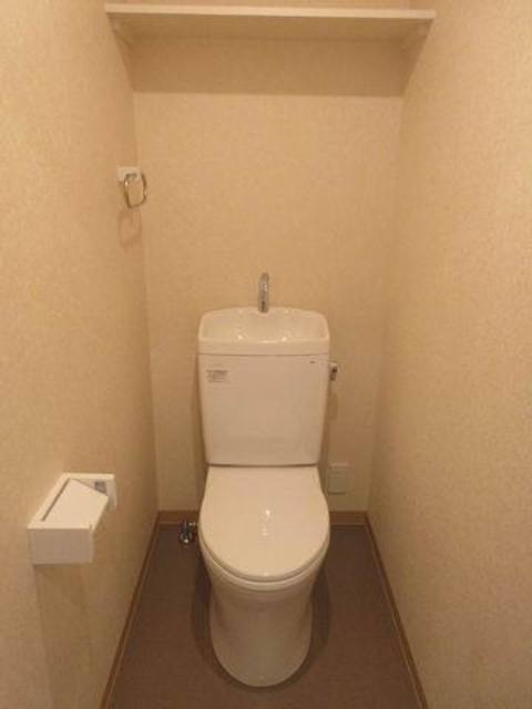 トイレ　別部屋参考