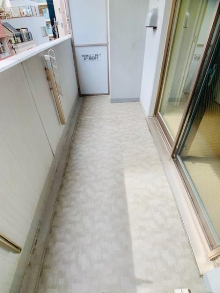 バルコニー　広々としたバルコニーです