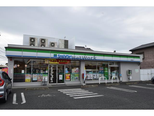 コンビニ　ファミリーマート扶桑柏森店（コンビニ）まで367m