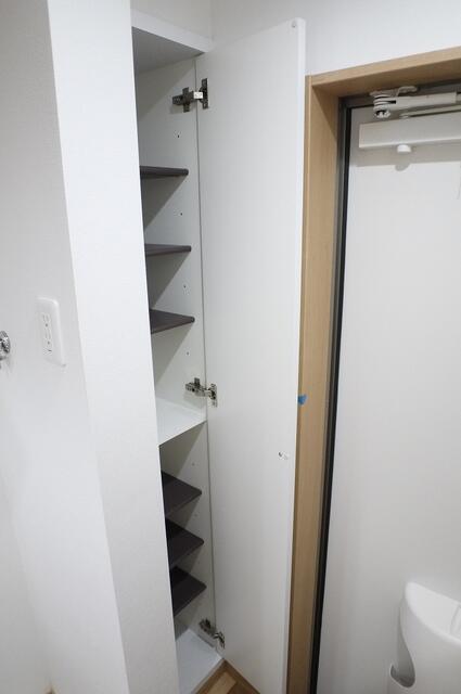 玄関　タックフォレスト保土ヶ谷