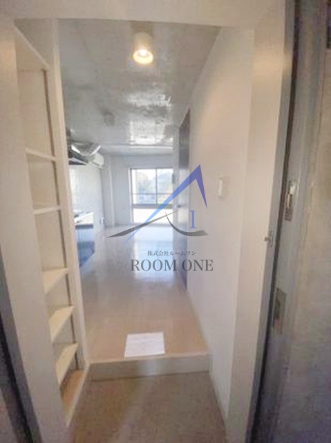 玄関　玄関です。