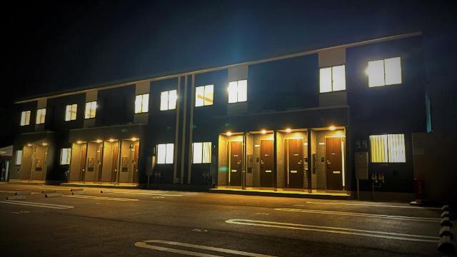 建物外観　外観写真（夜）