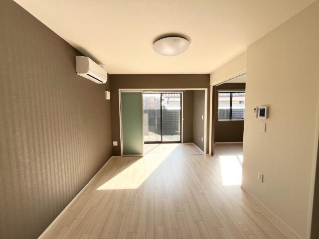 居室・リビング　リビング