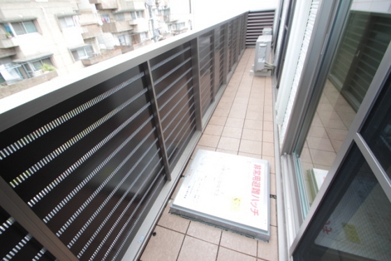 バルコニー　※別部屋の写真です
