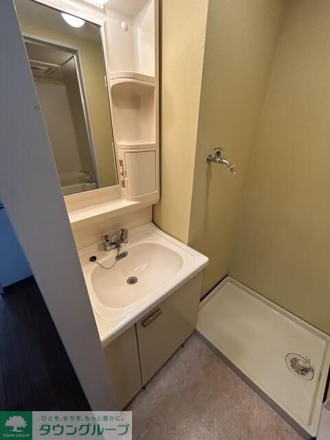 洗面設備　同物件別部屋写真