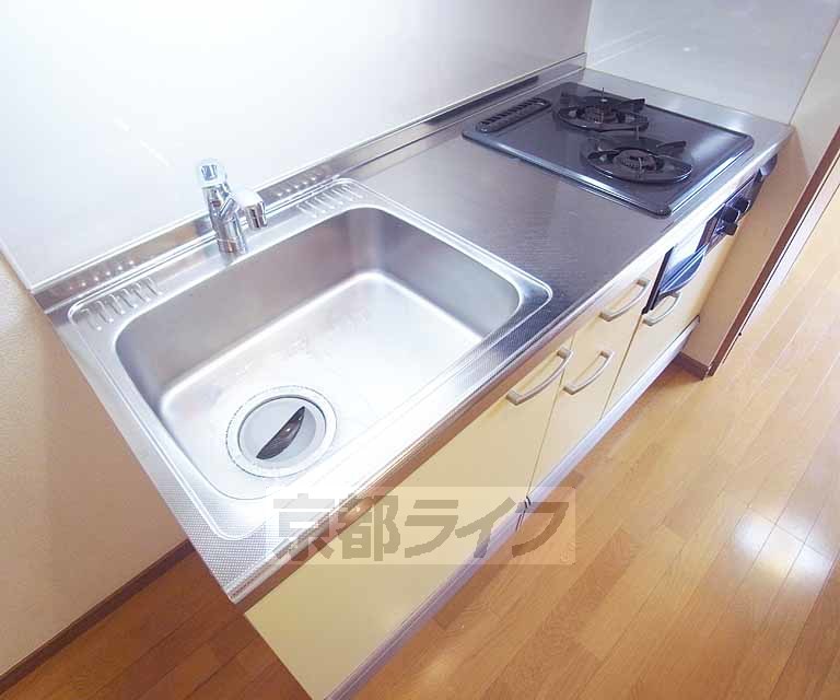 キッチン　二口コンロのキッチンです！