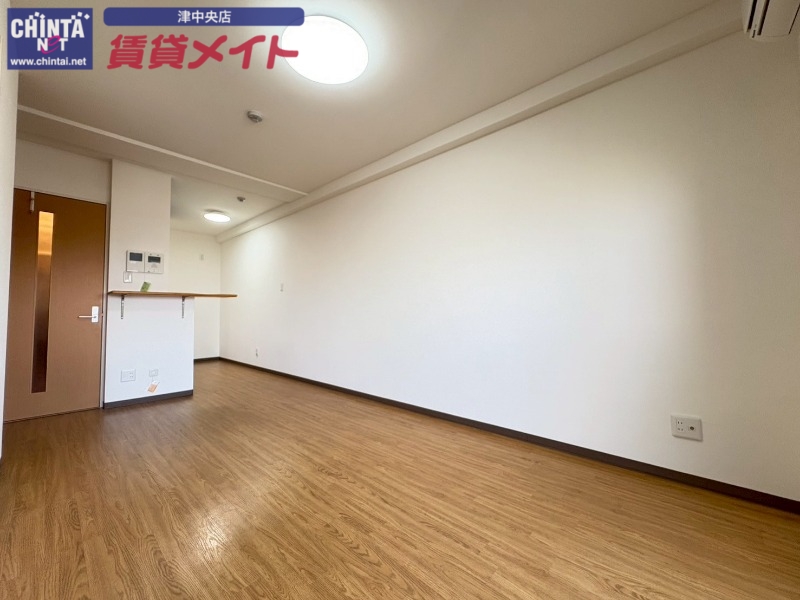 居室・リビング　同型