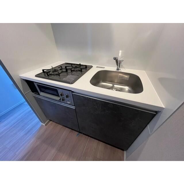 キッチン　※写真は同じマンションの違う部屋のものになります。