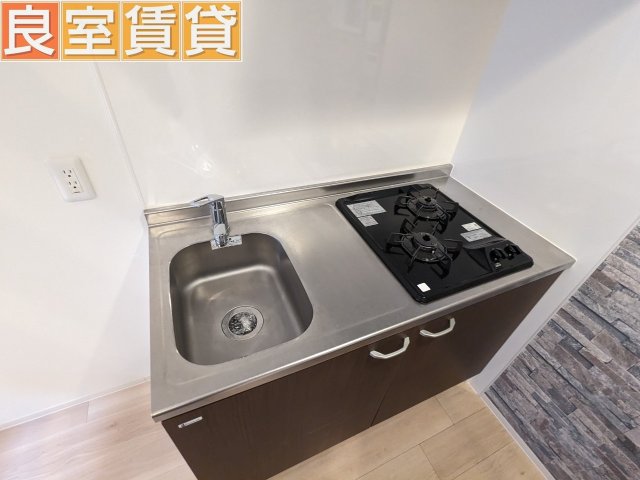 キッチン　※このお写真は同物件の別のお部屋のお写真です。現状優先