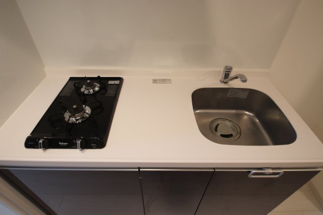 キッチン　※別号室の参考写真、現況優先※