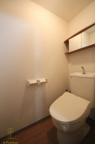 トイレ　リバパレス靭公園