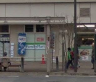 コンビニ　ファミリーマート 狭山市駅西口店（コンビニ）まで533m