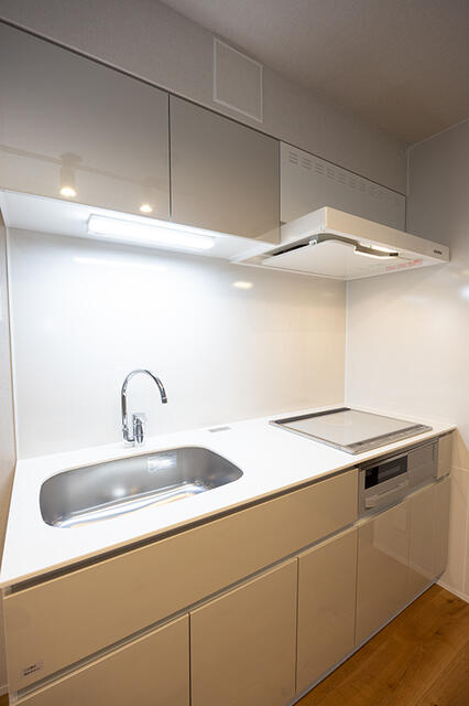 キッチン　※写真は同タイプ住戸です。