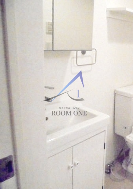 洗面設備　洗面台です。