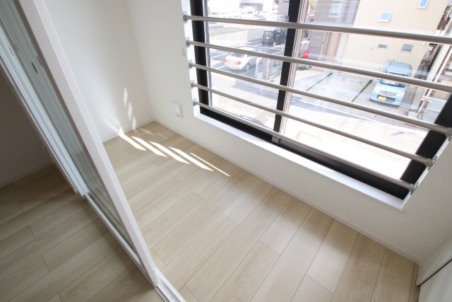 バルコニー　※別室の参考写真の為、現況優先です。
