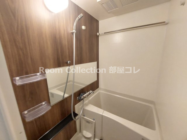 バス・シャワールーム　※同物件他部屋写真 反転の場合有