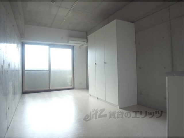 居室・リビング　居室