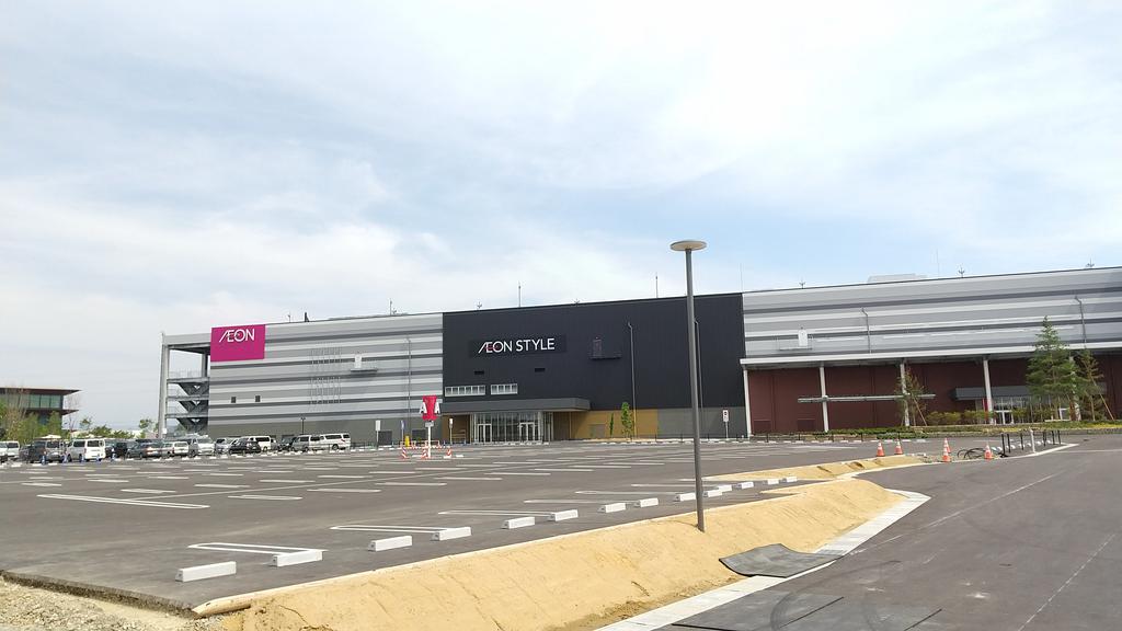 ショッピングセンター　イオンモール白山（ショッピングセンター）まで1839m