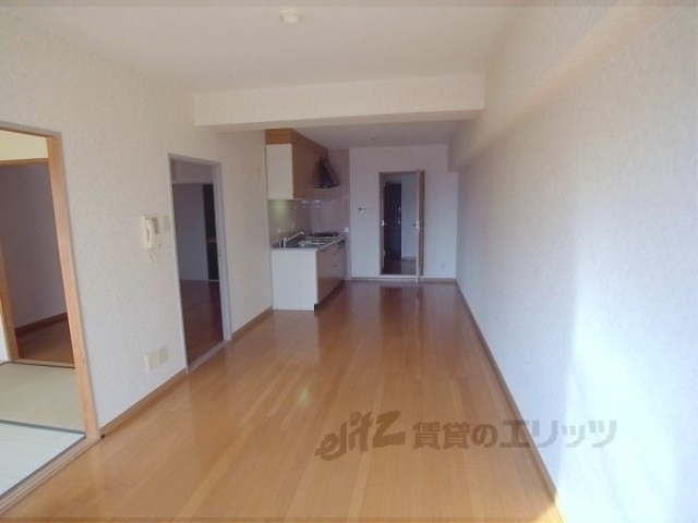 居室・リビング　リビング