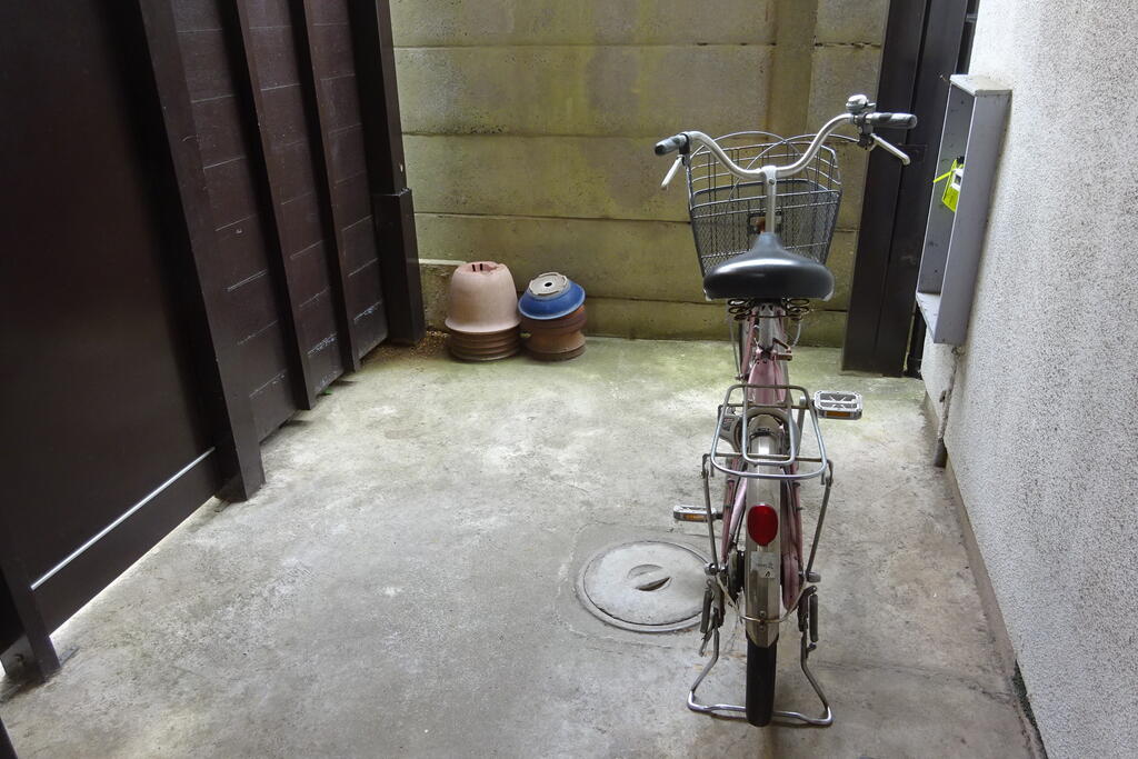 駐車場　自転車のみ