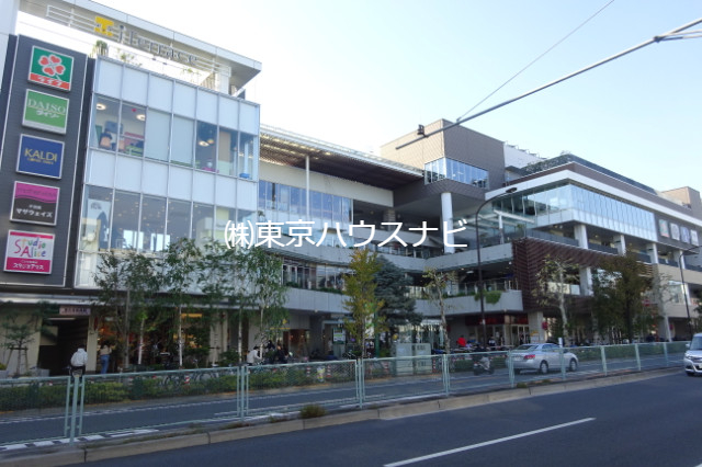 ショッピングセンター　西松屋アイテラス落合南長崎店（ショッピングセンター）まで356m